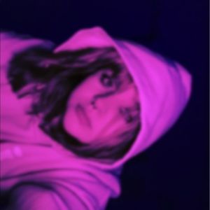 Meet your Posher, Alexia